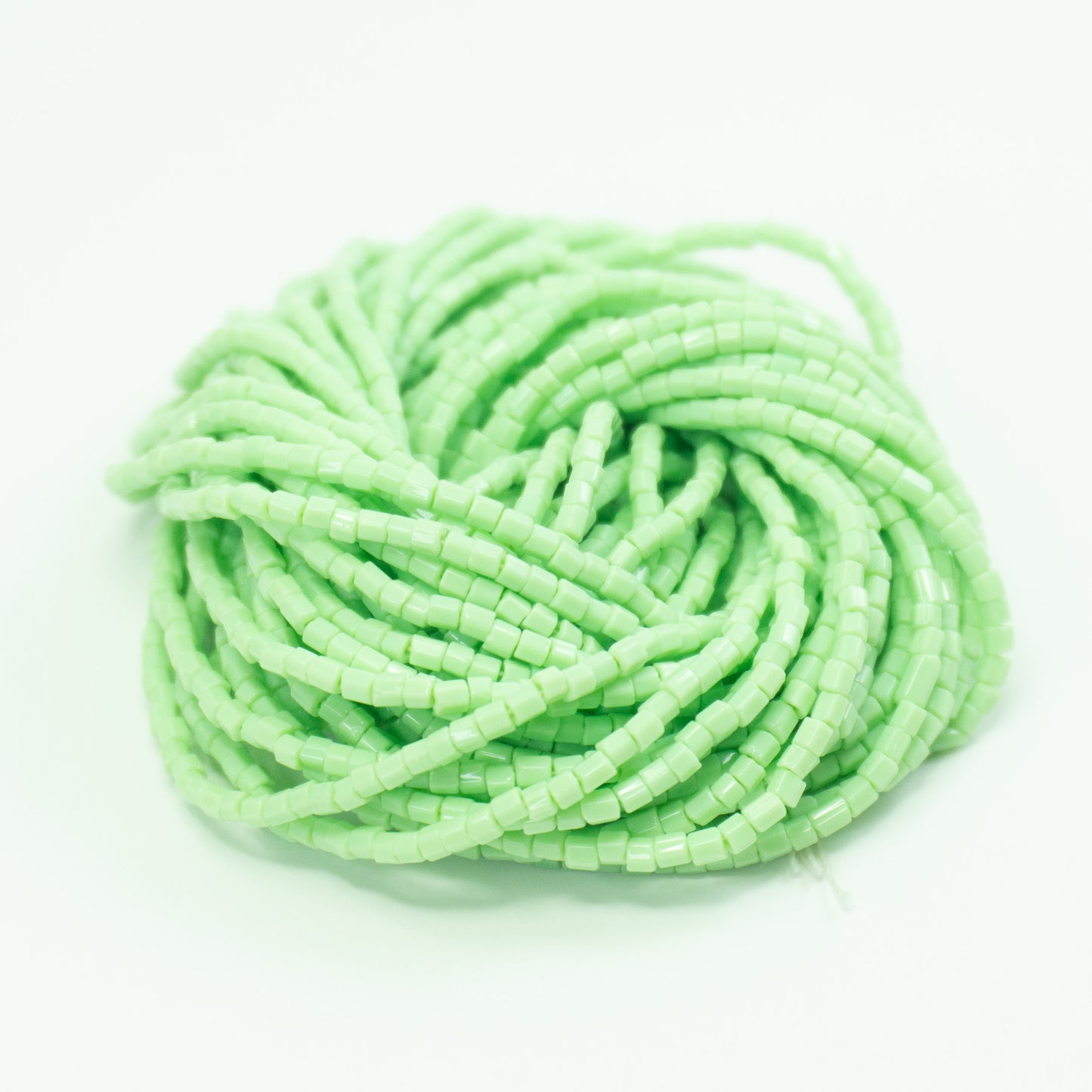 10/0 2-Cut OP Pale Green